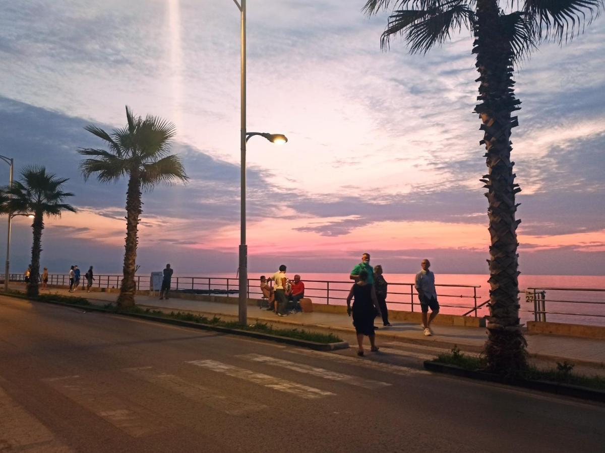 B&B Del Centro Capo dʼOrlando エクステリア 写真