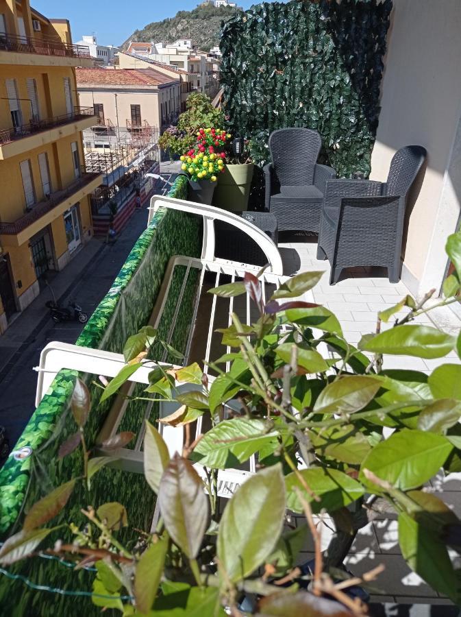 B&B Del Centro Capo dʼOrlando エクステリア 写真